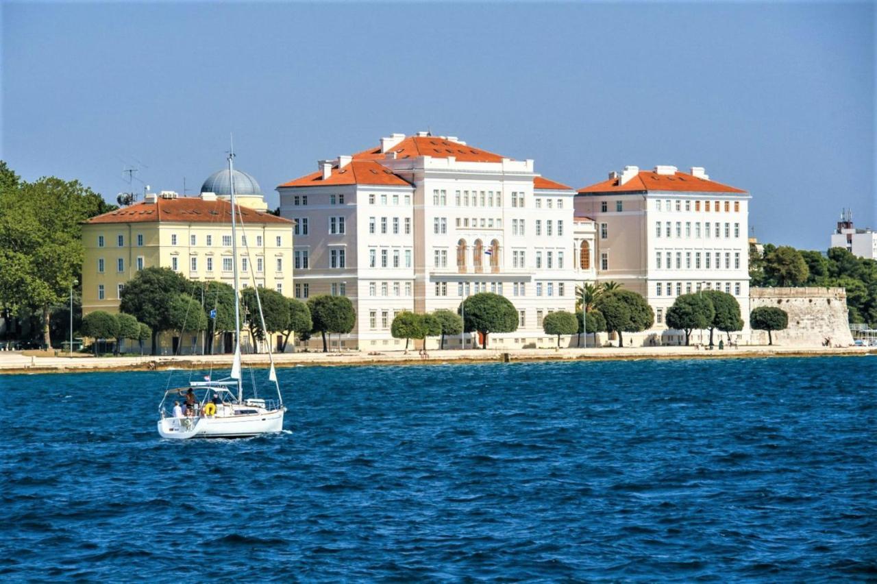 The Florens Residence Near The Beach With The Pool, Bbq And Kids Playground, Zadar Diklo Exterior photo